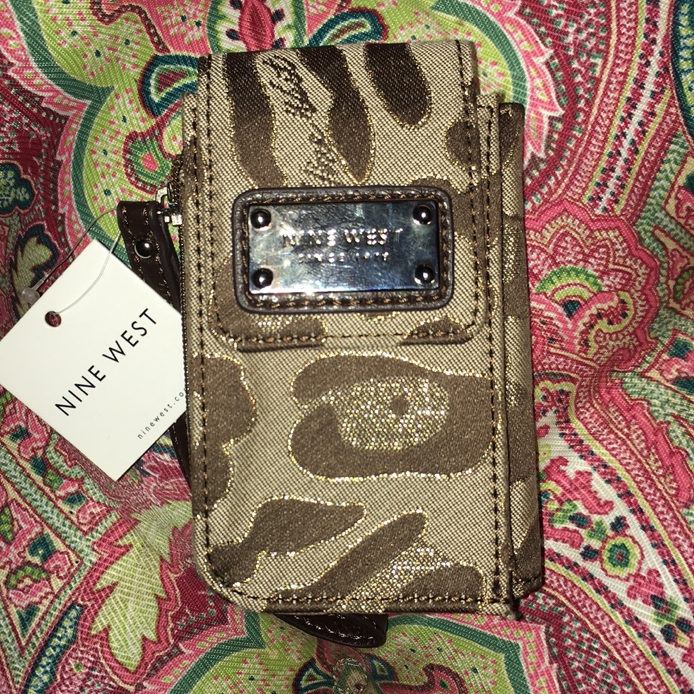 Nine West small iPhone and wallet